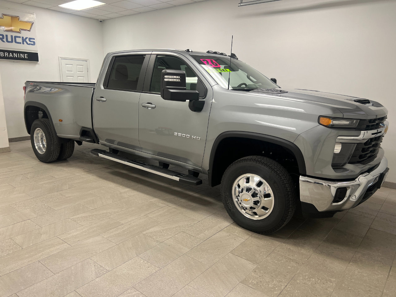 New 2026 Chevrolet Silverado 3500 LT w/ All Star Edition image 3
