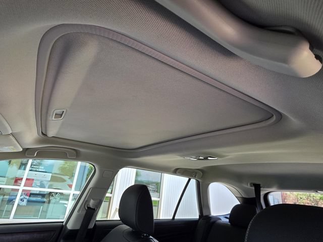 Used 2019 Subaru Outback 3.6R Limited w/ Popular Package #2 AWD/4WD image 8
