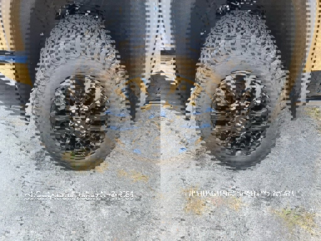 Used 2025 Chevrolet Silverado 2500 High Country w/ Midnight Edition image 16