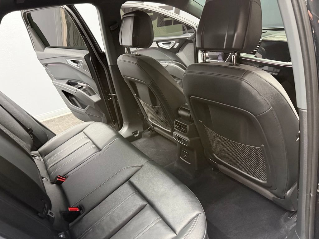 Used 2023 Audi Q4 e-tron Premium Plus RWD image 46