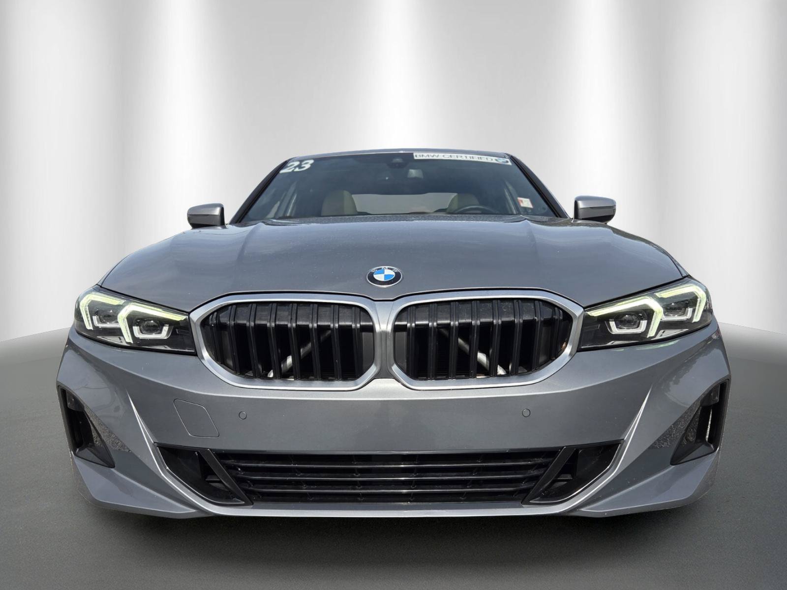 Used 2023 BMW 330i Sedan w/ Driving Assistance Package RWD image 2