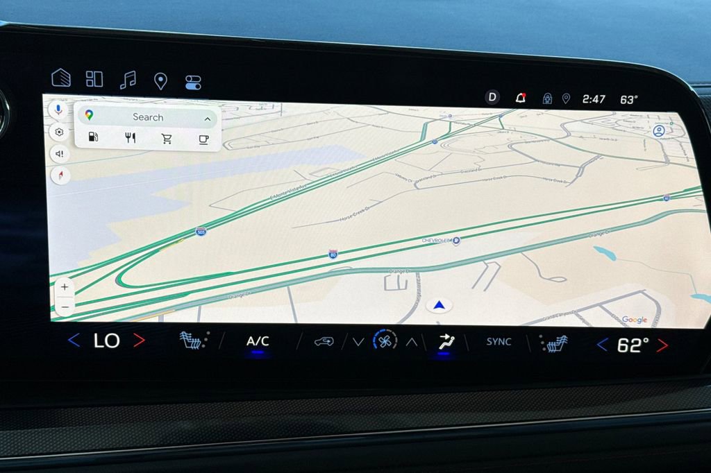 Used 2025 Chevrolet Suburban RST image 32