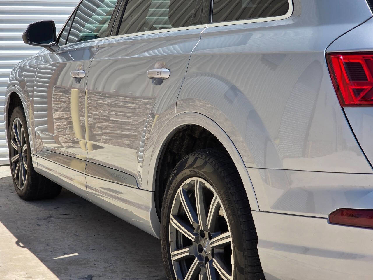 Used 2017 Audi Q7 3.0T Prestige AWD/4WD image 42