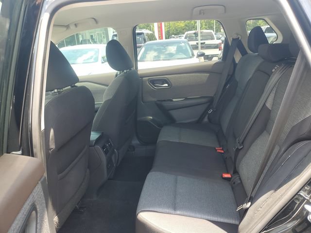Used 2021 Nissan Rogue SV FWD image 9