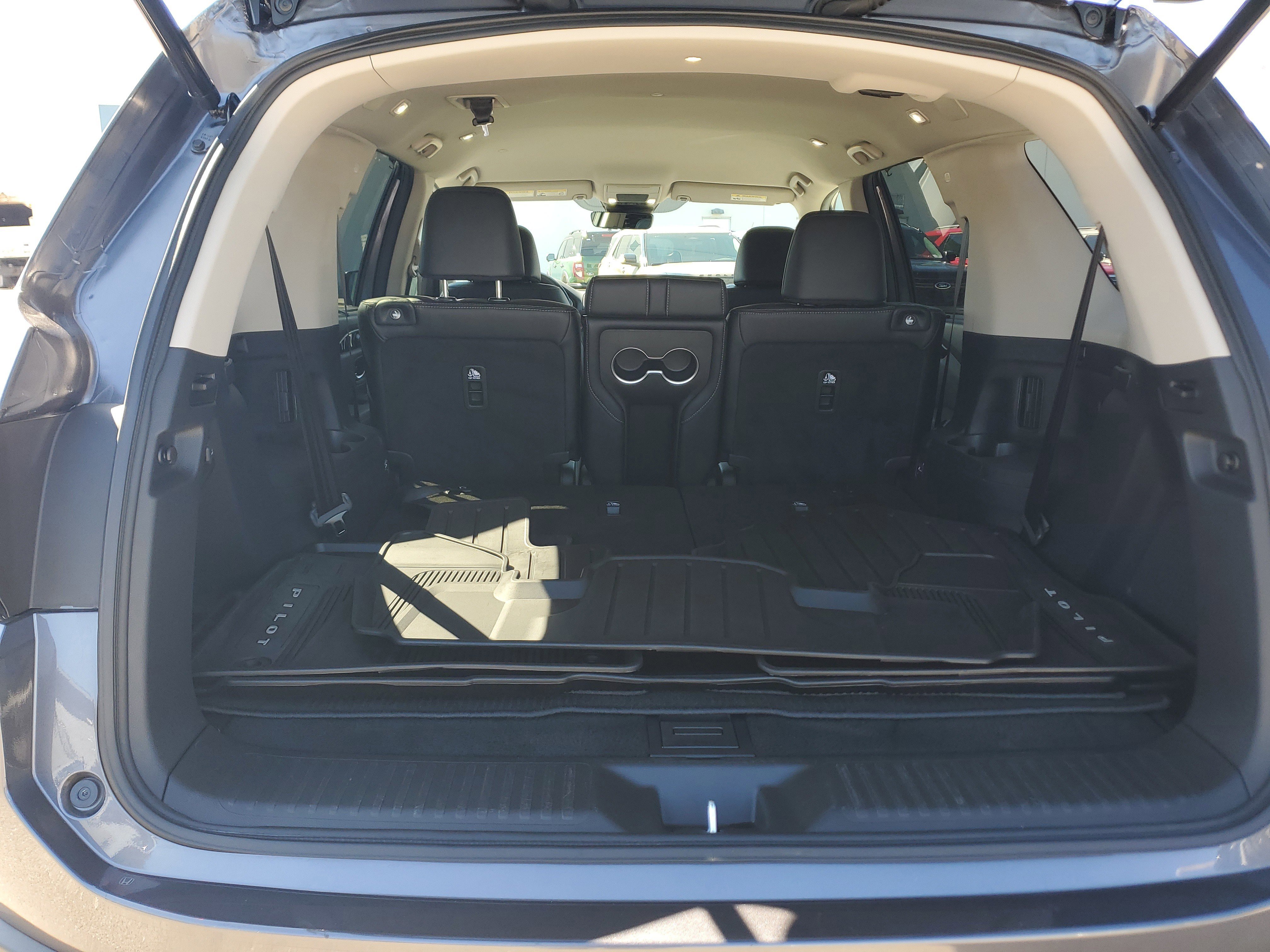 Used 2025 Honda Pilot EX-L image 15