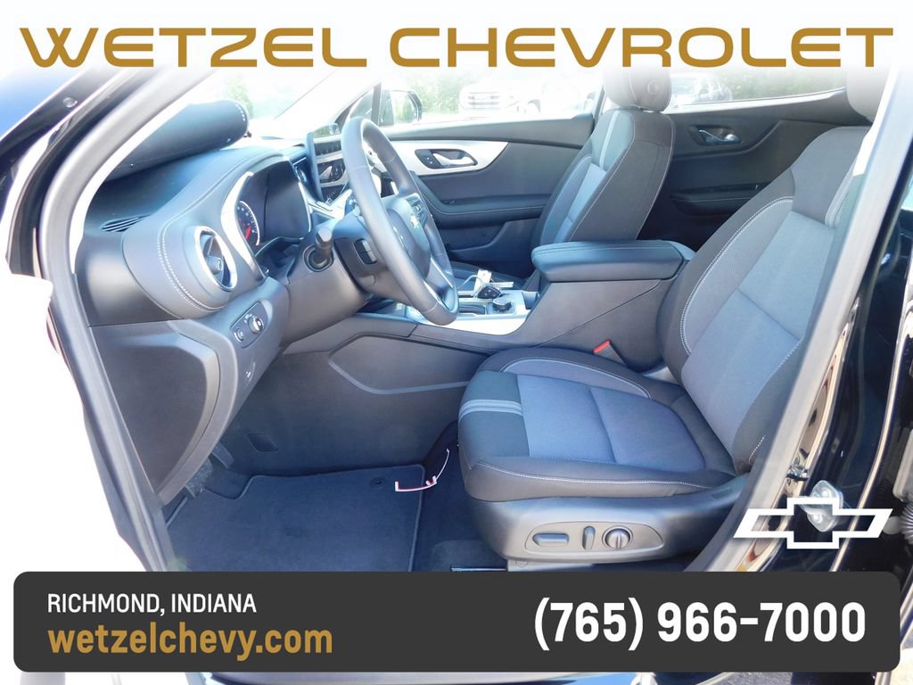 New 2026 Chevrolet Blazer LT w/ Convenience Package AWD/4WD image 12