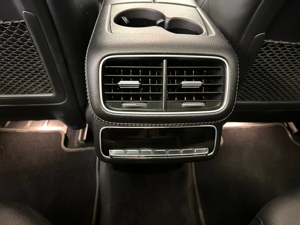 Used 2025 Mercedes-Benz GLS 450 4MATIC image 17