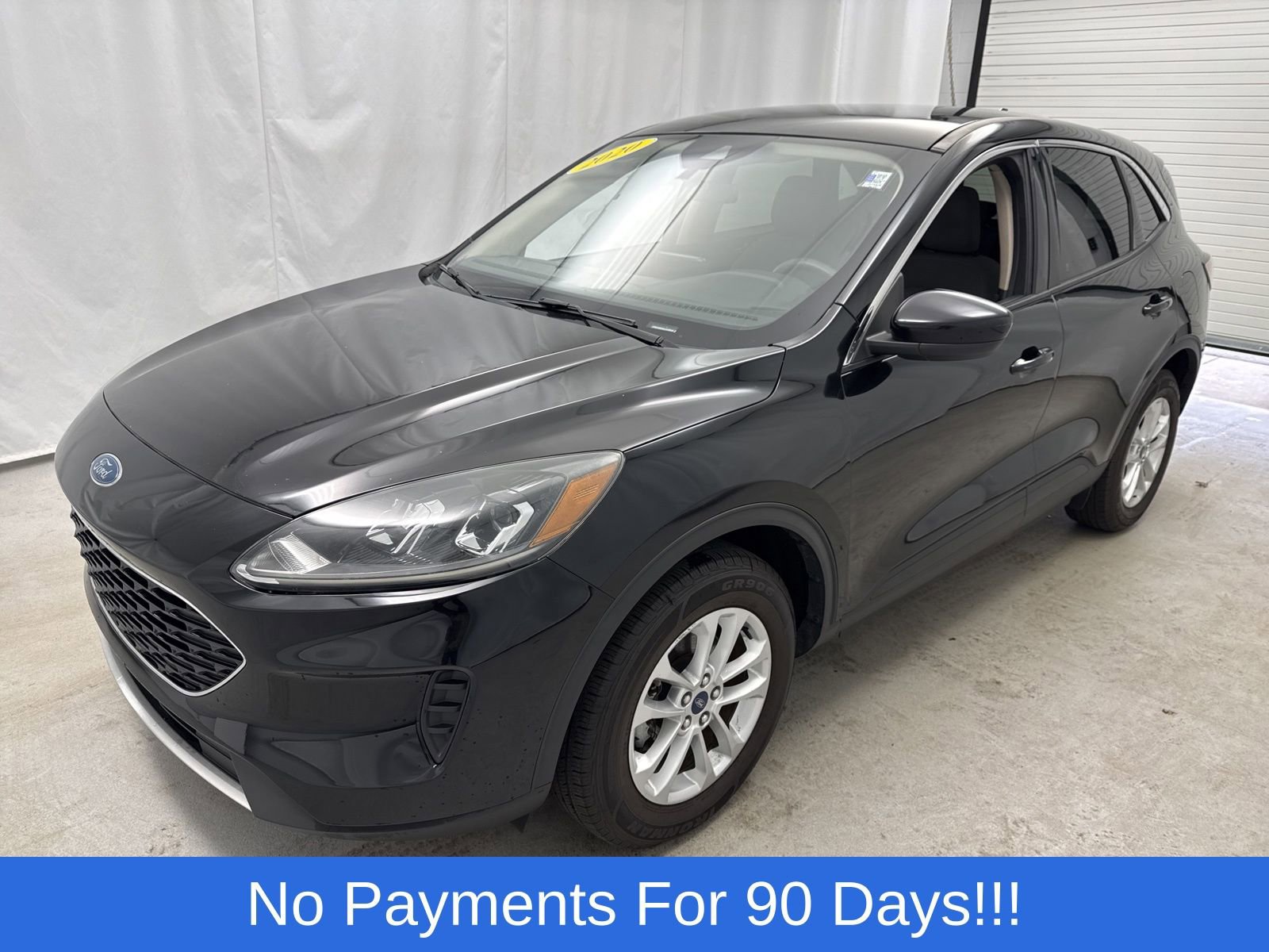 Used 2020 Ford Escape SE image 6