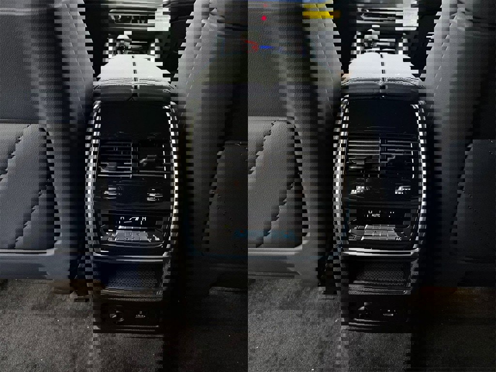 New 2026 BMW XM Label Red w/ M Driver's Package image 22