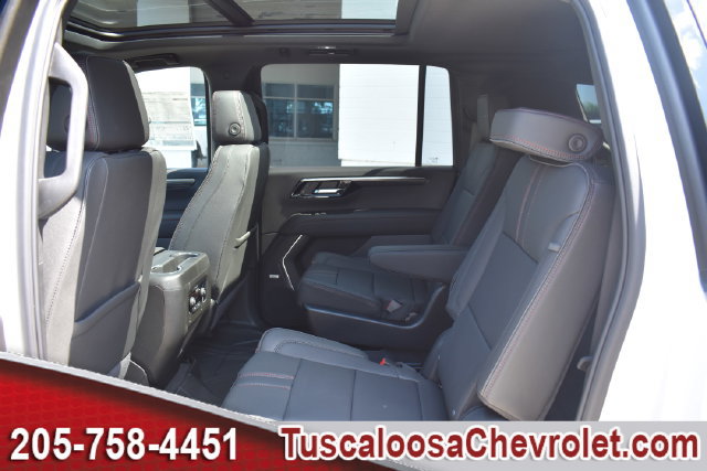 New 2026 Chevrolet Suburban RST w/ RST Capability Package AWD/4WD image 22