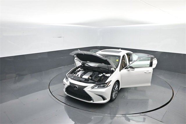 Used 2021 Lexus ES 350 w/ Premium Package image 40