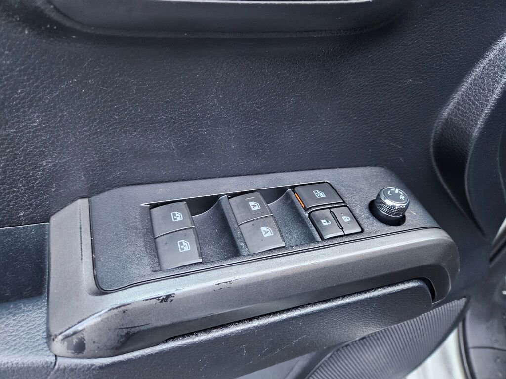 Used 2018 Toyota Tacoma SR5 image 15