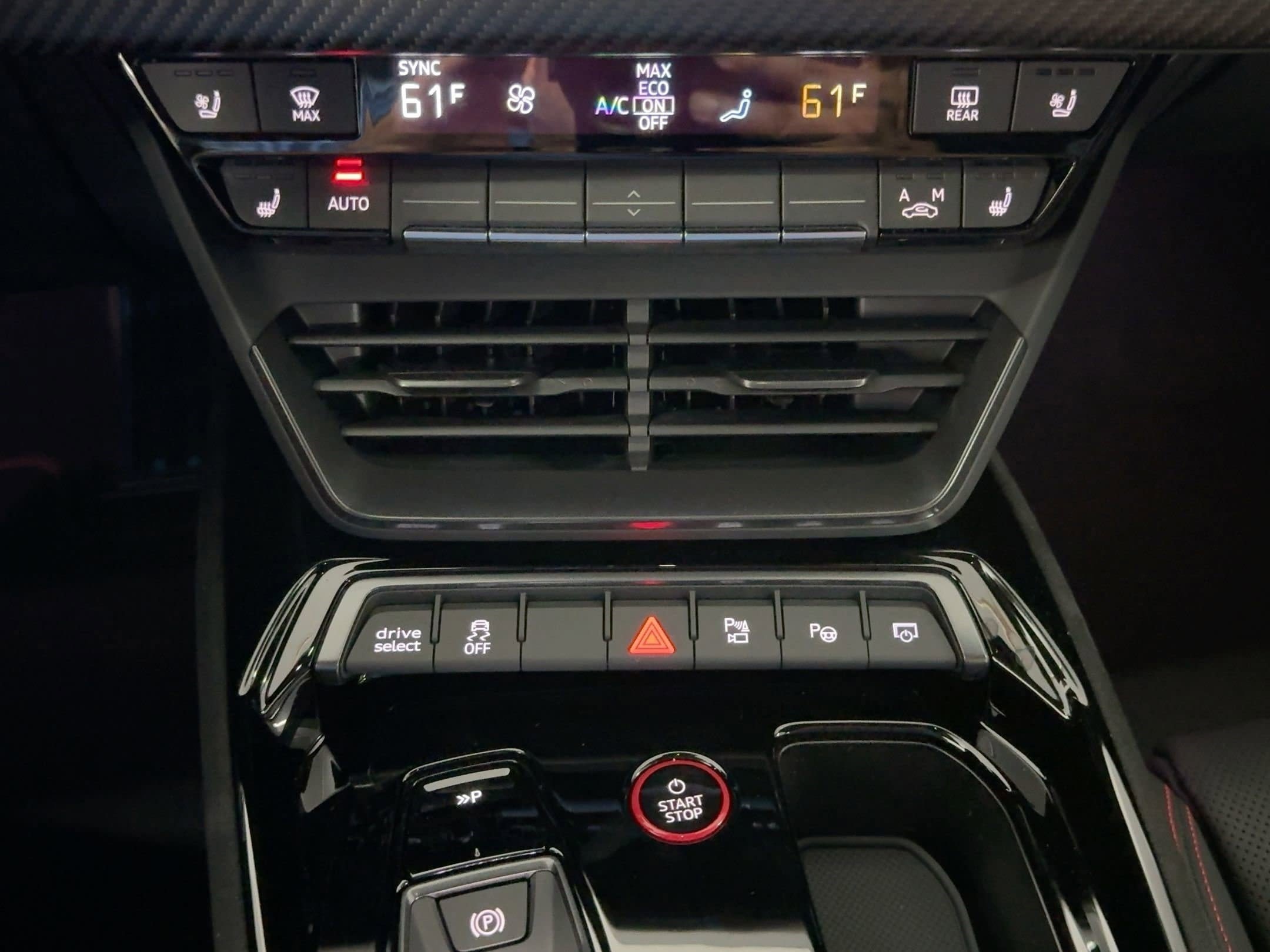 New 2026 Audi RS e-tron GT performance image 26