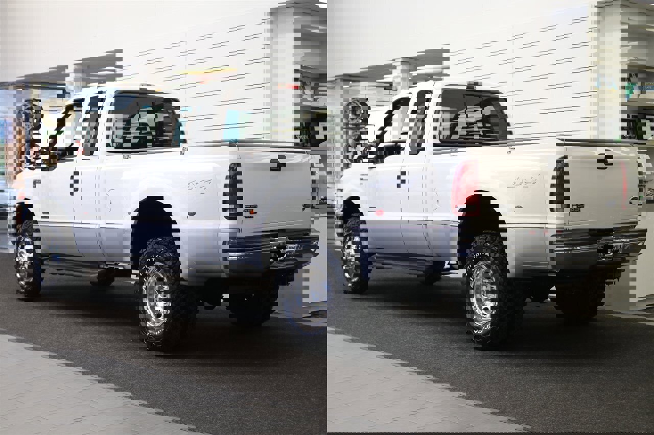 Used 2000 Ford F350 XLT image 6