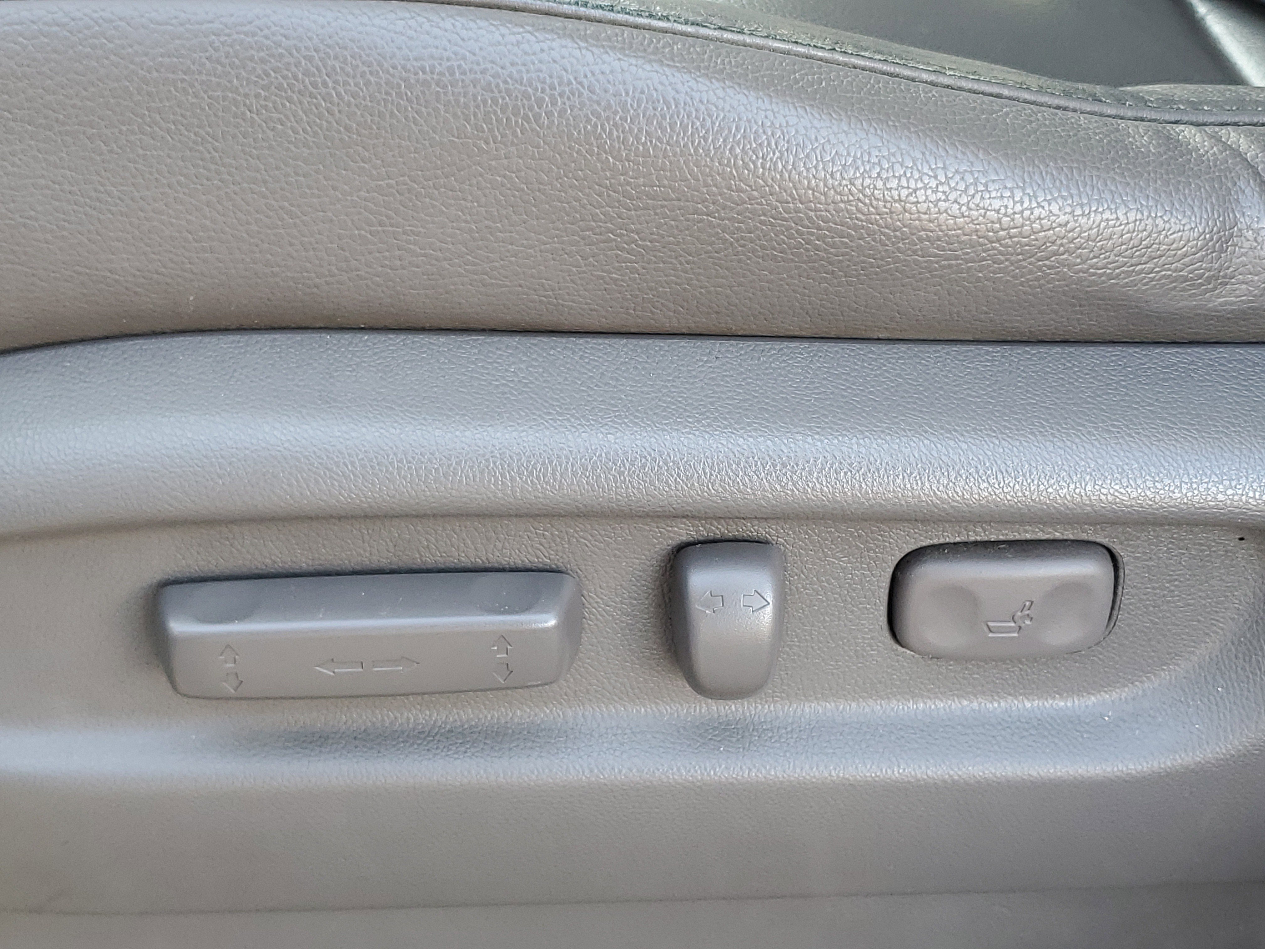 Used 2015 Honda Odyssey EX-L image 27