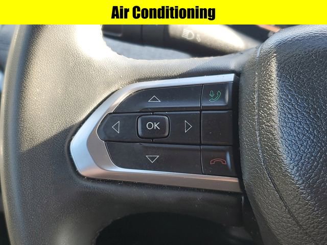 Certified 2023 Jeep Compass Latitude image 11