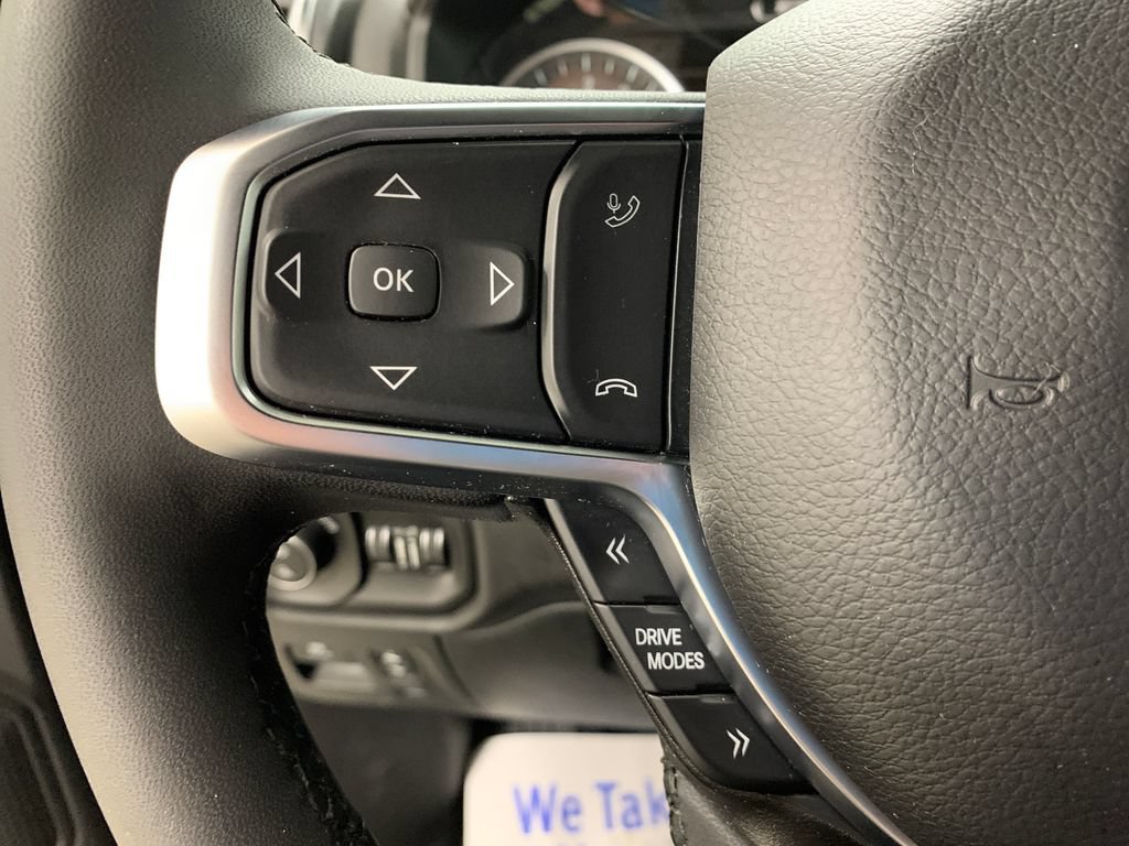 Used 2025 RAM 1500 Big Horn AWD/4WD image 11