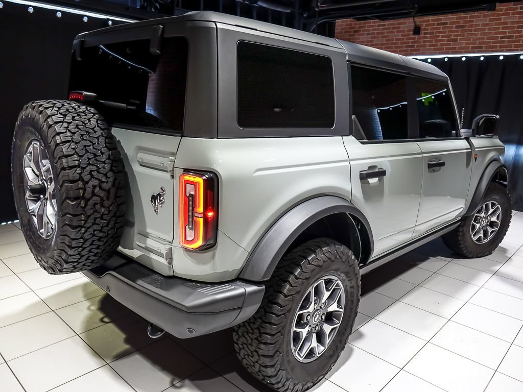 Used 2024 Ford Bronco Badlands AWD/4WD image 10