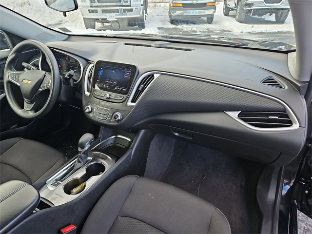 Used 2023 Chevrolet Malibu LT image 28