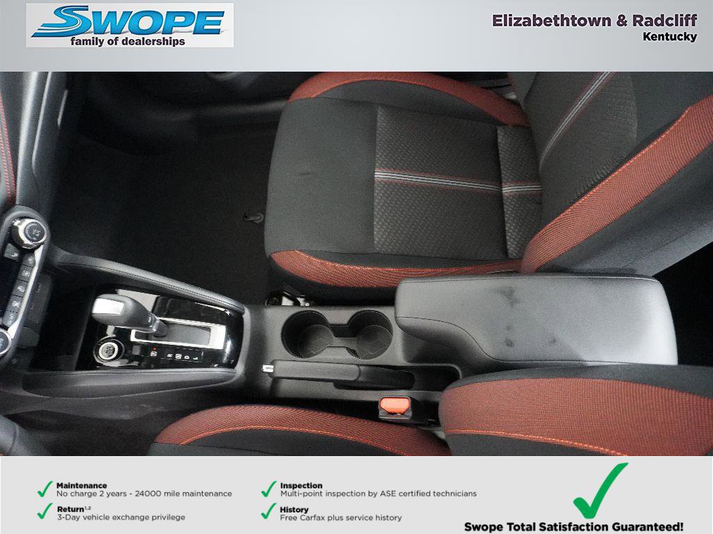 New 2025 Nissan Versa SR w/ Trunk Package image 29