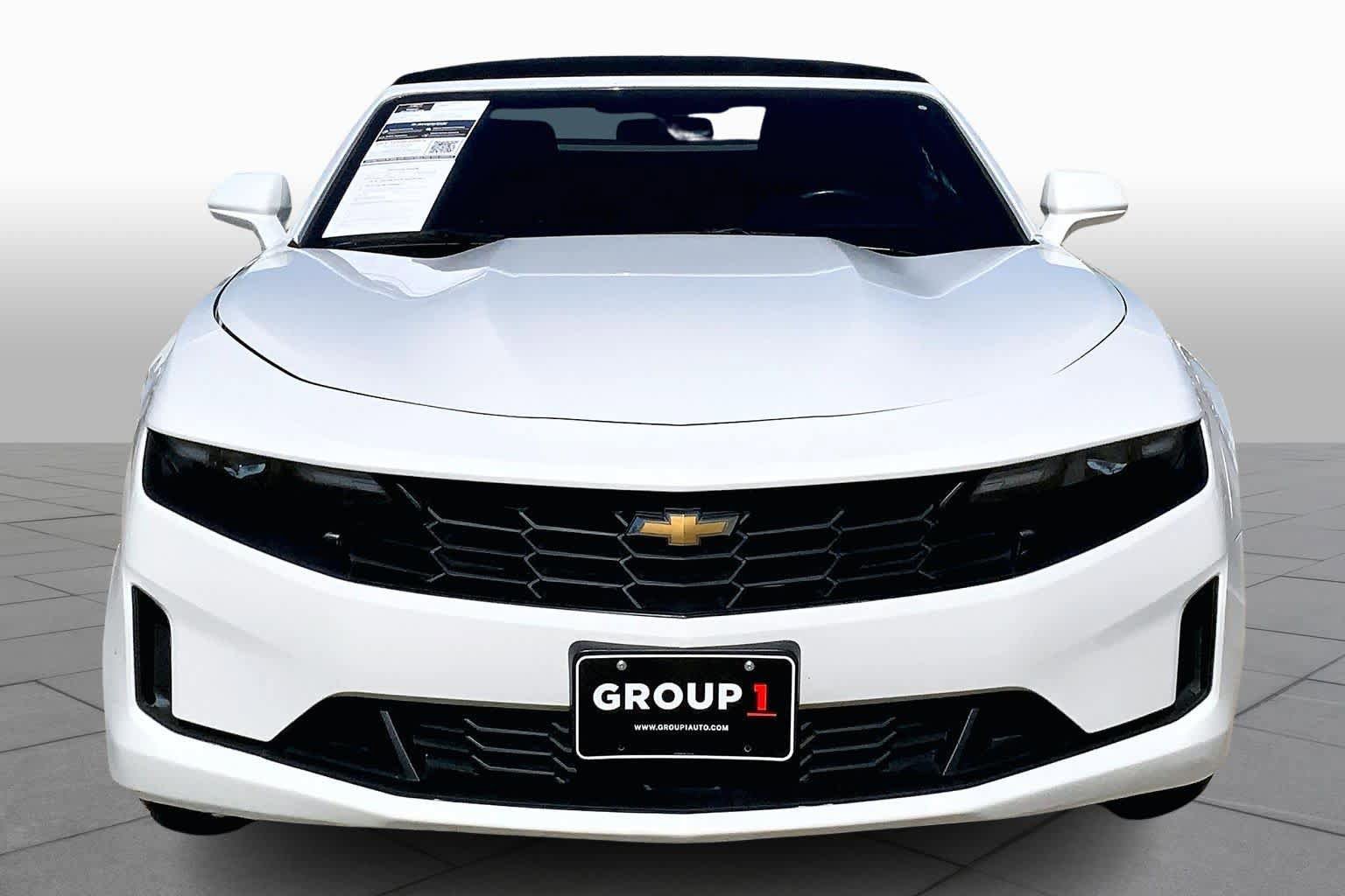 Used 2019 Chevrolet Camaro LT RWD image 4