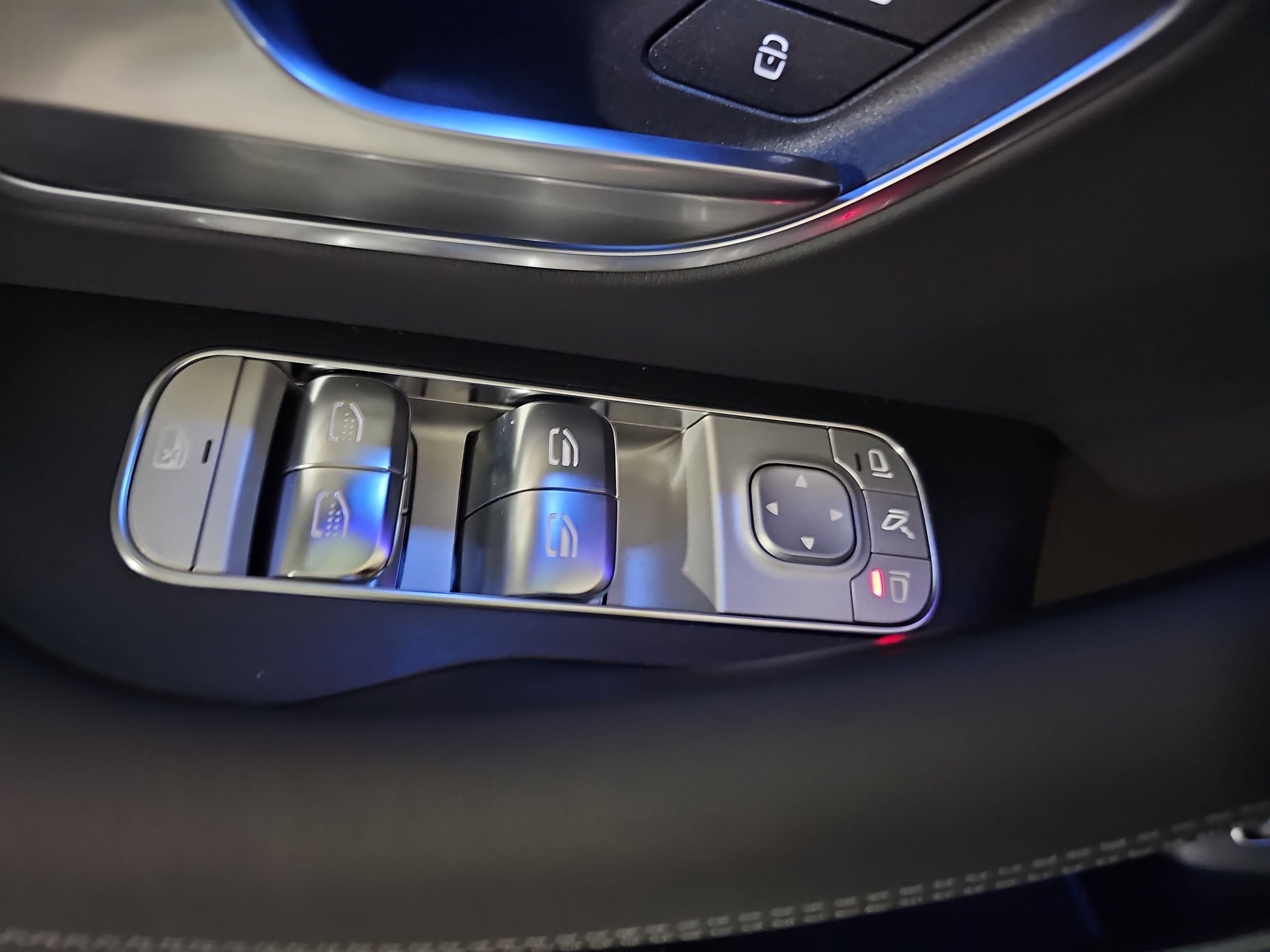 New 2026 Mercedes-Benz GLE 63 AMG S image 29