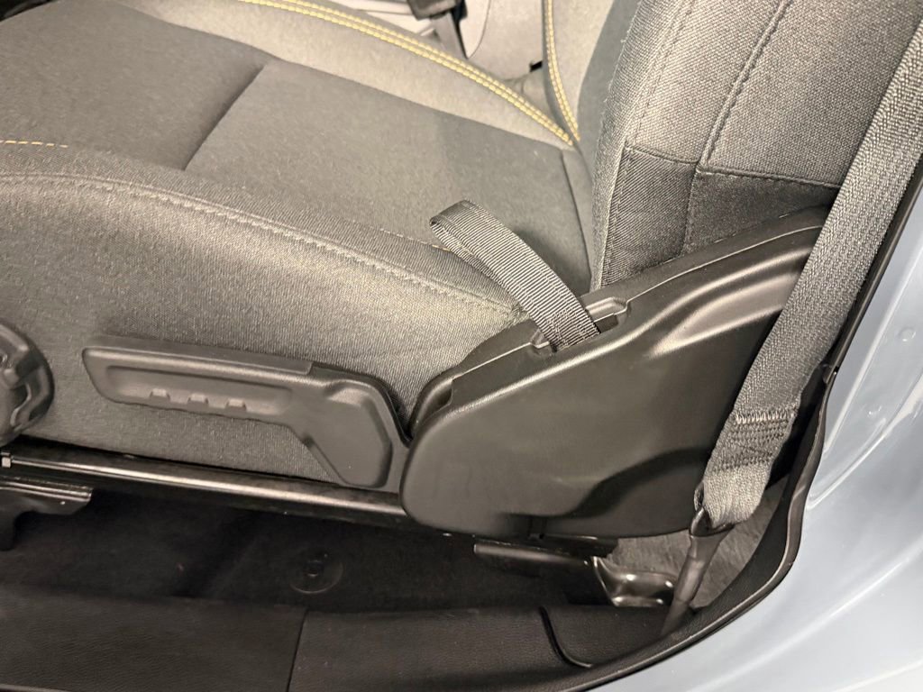 Used 2025 Jeep Wrangler Sport image 22