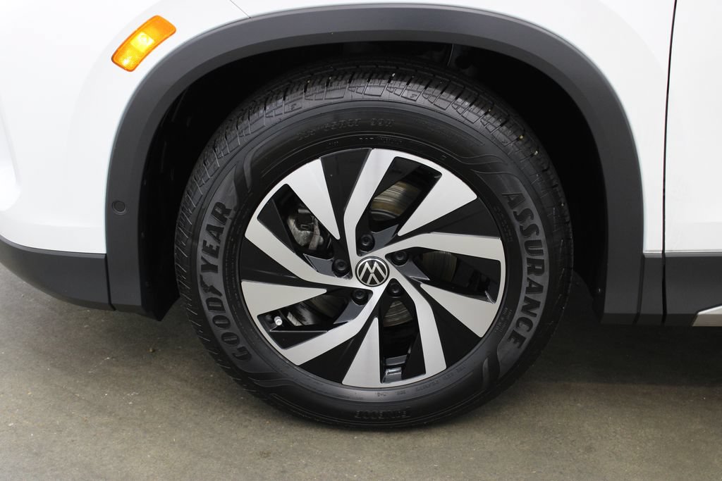 Certified 2026 Volkswagen Tiguan S FWD image 26