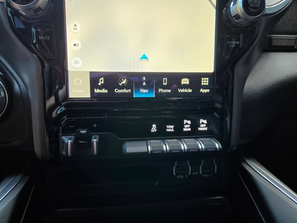Used 2022 RAM 1500 Laramie AWD/4WD image 32