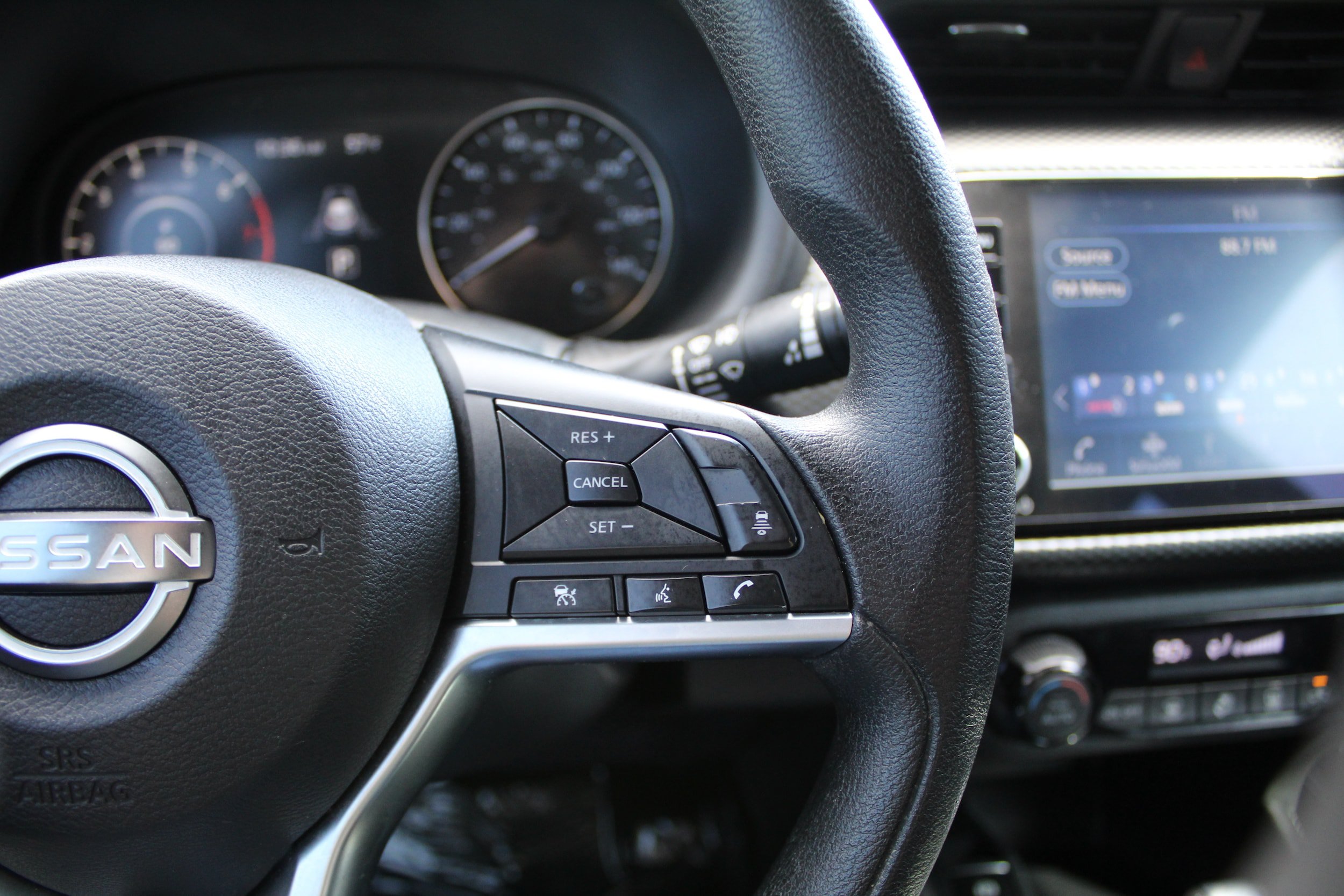 Used 2022 Nissan Kicks SV FWD image 26