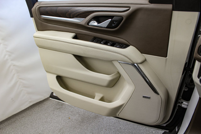 Certified 2023 GMC Yukon Denali AWD/4WD image 28