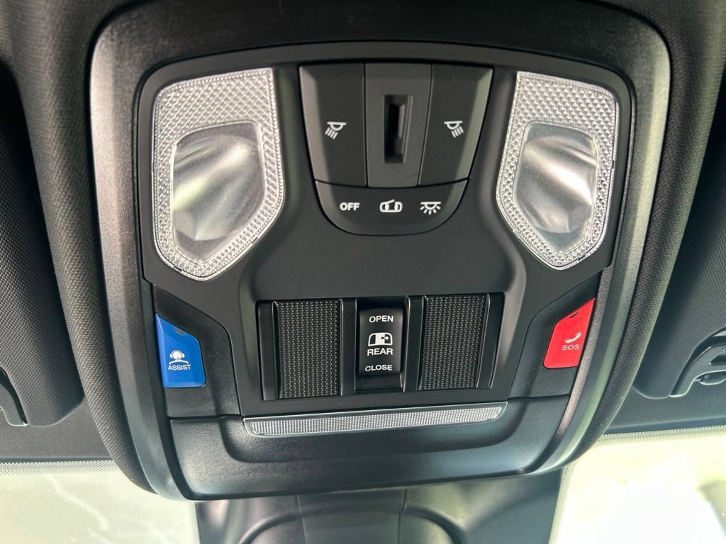 Used 2025 RAM 2500 Tradesman AWD/4WD image 44