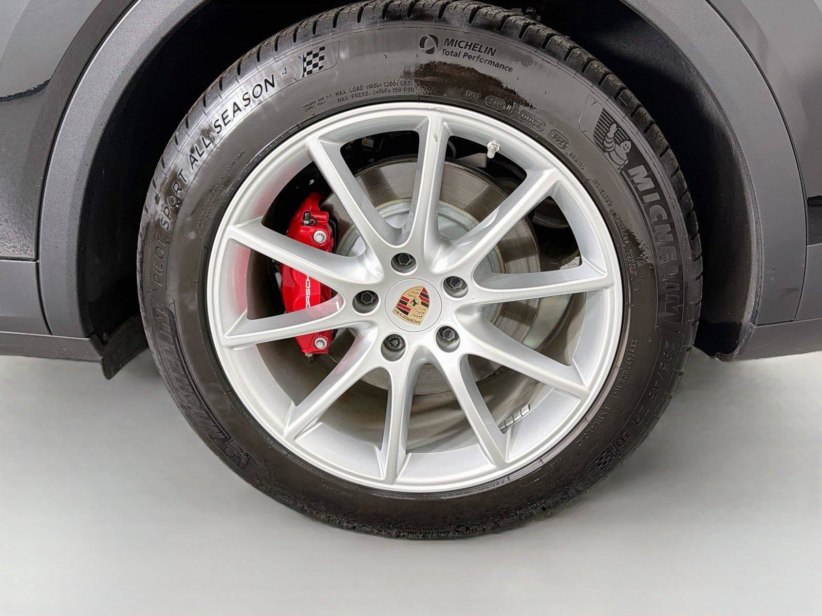 Certified 2026 Porsche Cayenne S AWD/4WD image 12
