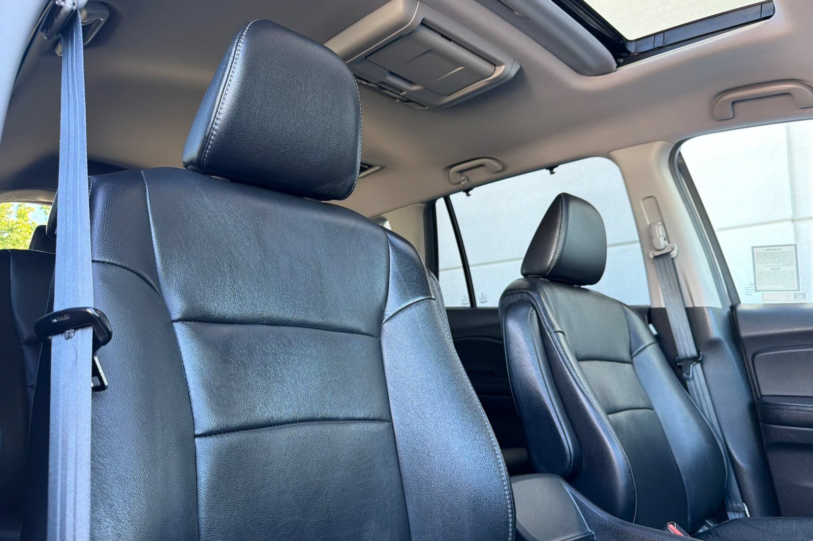 Used 2018 Honda Pilot Touring image 16