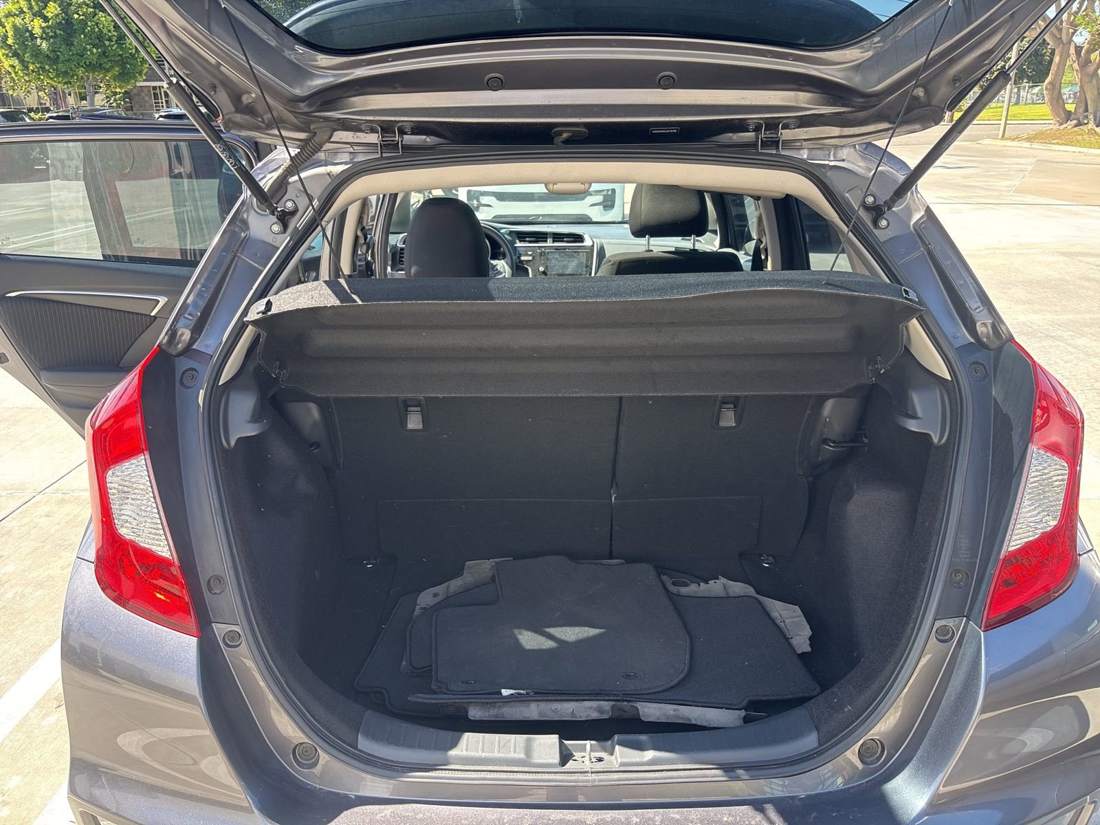 Used 2020 Honda Fit EX image 17