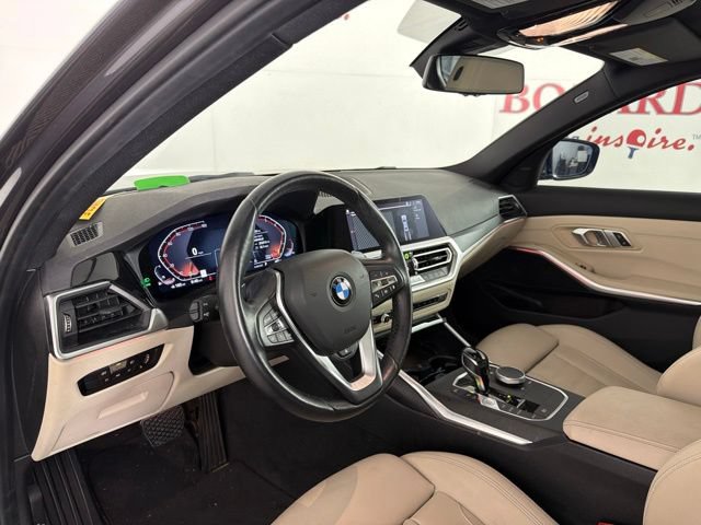 Used 2021 BMW 330i xDrive Sedan w/ Premium Package AWD/4WD image 12