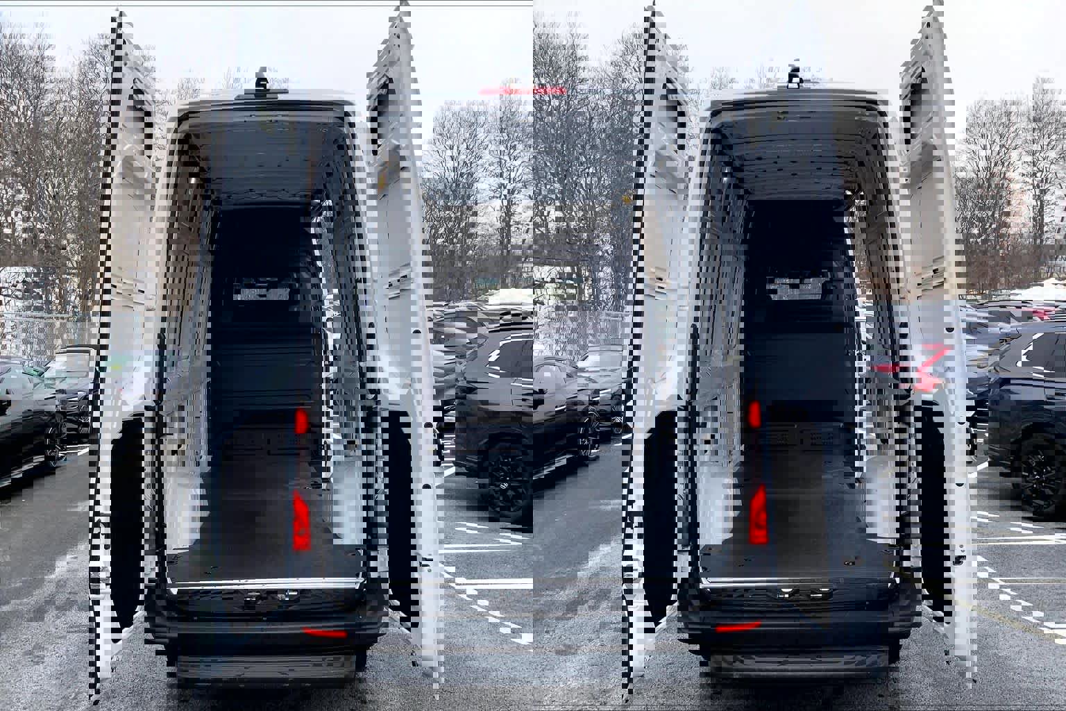 Used 2025 Mercedes-Benz Sprinter 2500 image 34