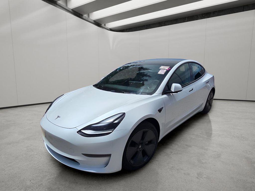 Used 2023 Tesla Model 3 Standard Range RWD image 1