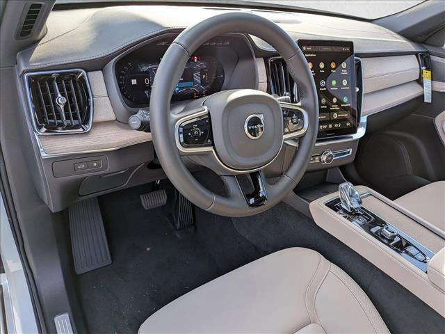 New 2026 Volvo XC90 T8 Plus w/ Protection Package Premier video 3