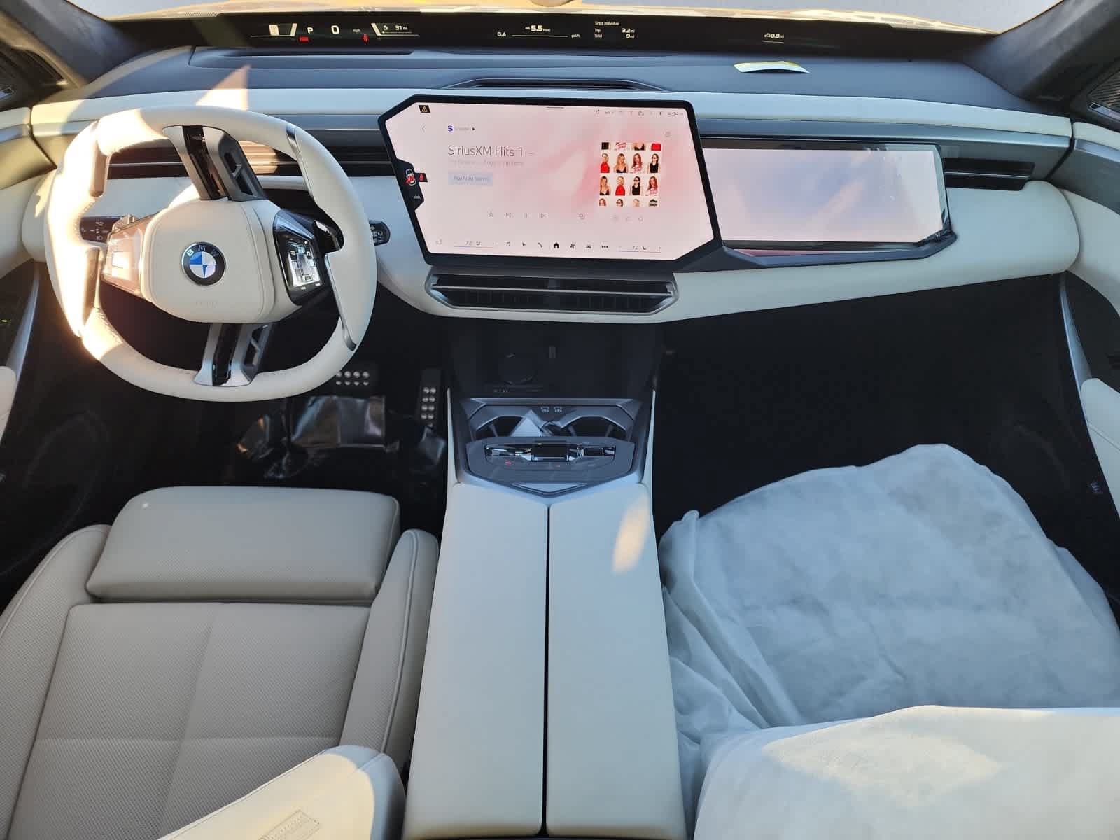 New 2027 BMW X5 xDrive50e w/ M Sport Professional Package AWD/4WD image 11