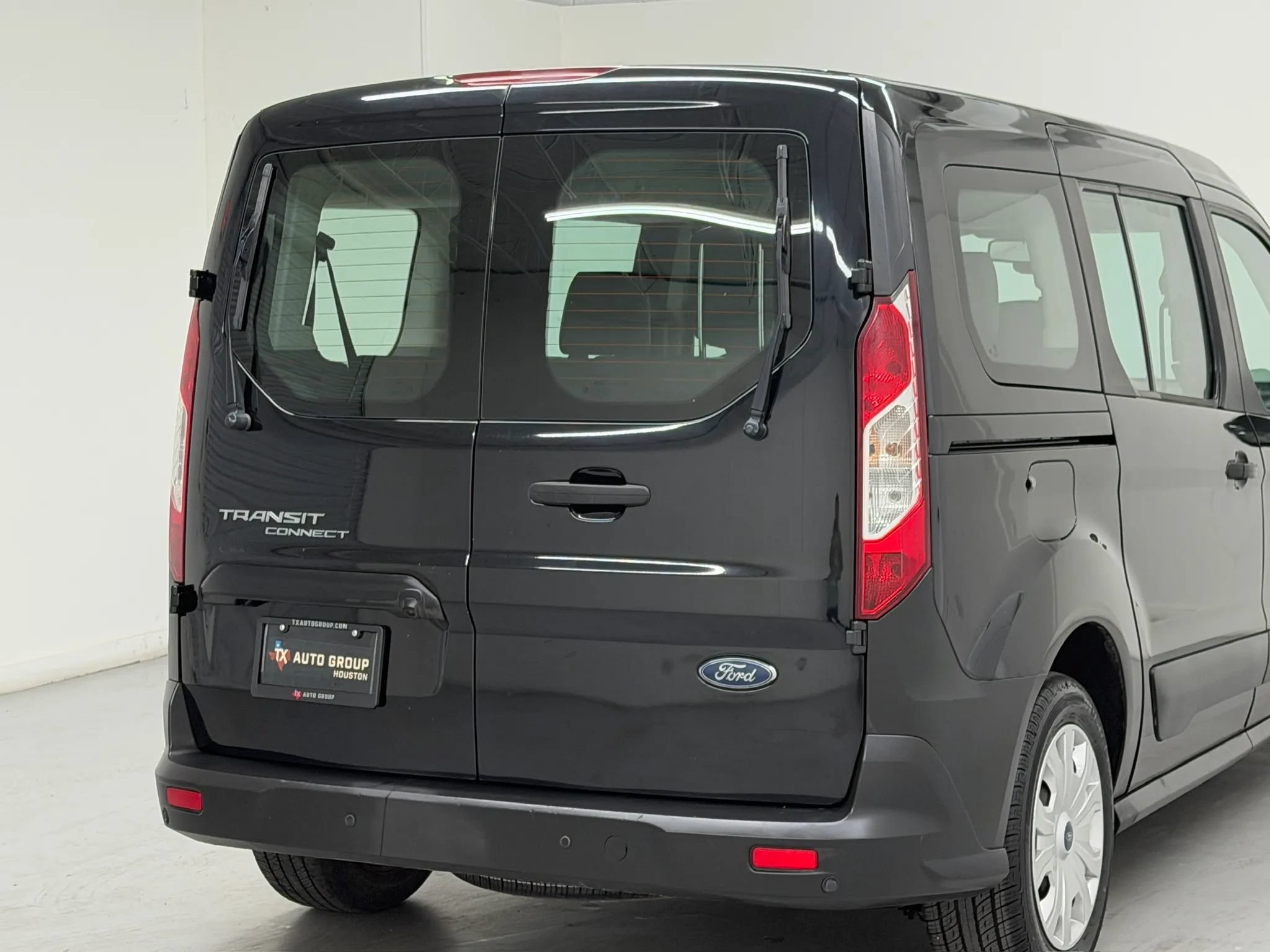 Used 2020 Ford Transit Connect XL FWD image 91