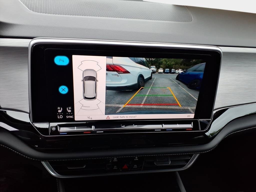 New 2026 Volkswagen Atlas Cross Sport SE image 20