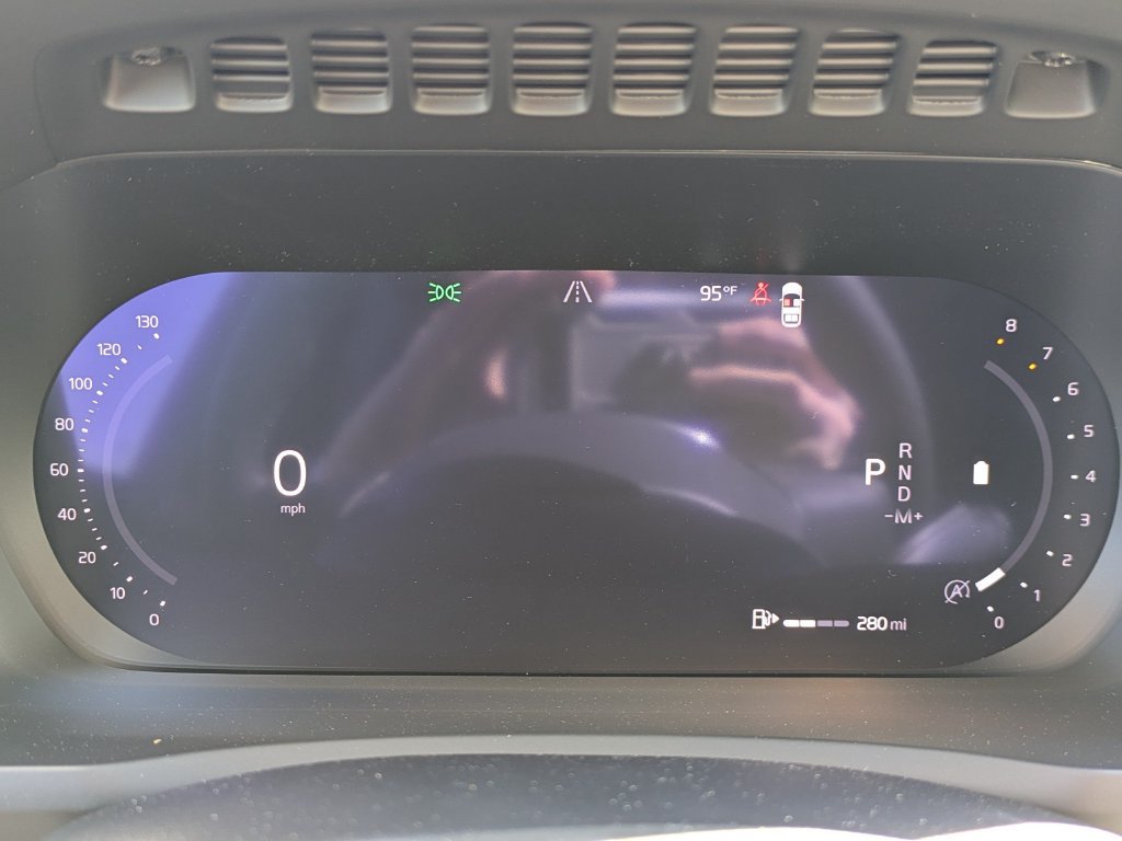 New 2027 Volvo XC90 B6 Plus AWD/4WD image 27