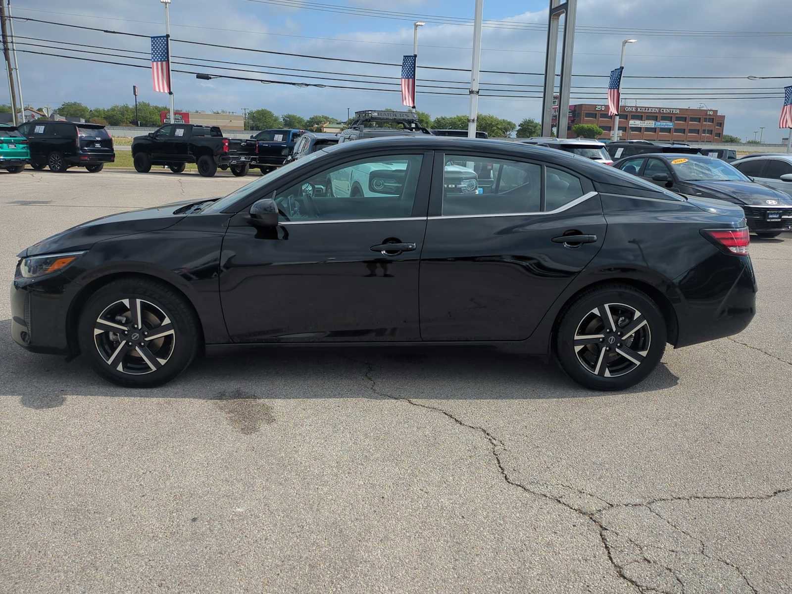 Used 2024 Nissan Sentra SV image 5