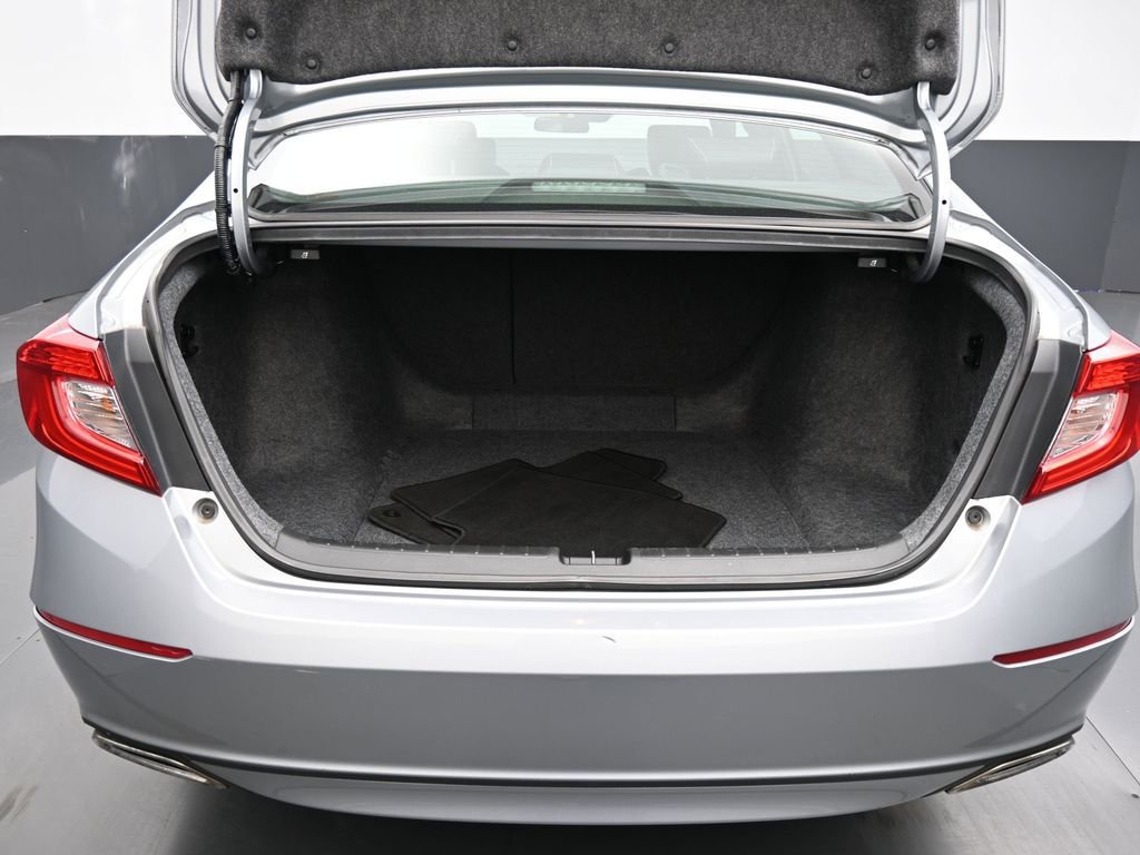 Used 2018 Honda Accord Sport image 35