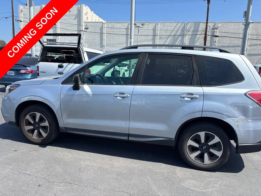 Used 2017 Subaru Forester 2.5i w/ Alloy Wheel Package AWD/4WD image 7