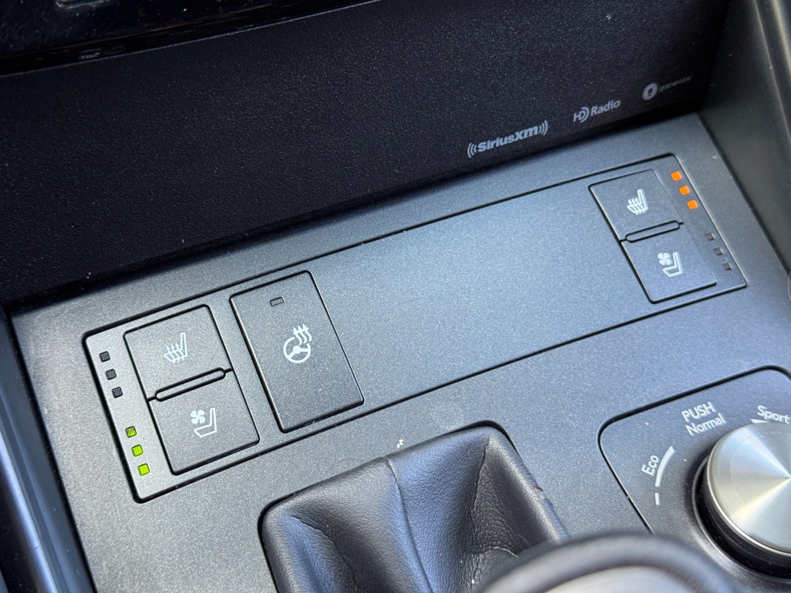 Used 2023 Lexus IS 300 w/ Premium Package RWD image 28