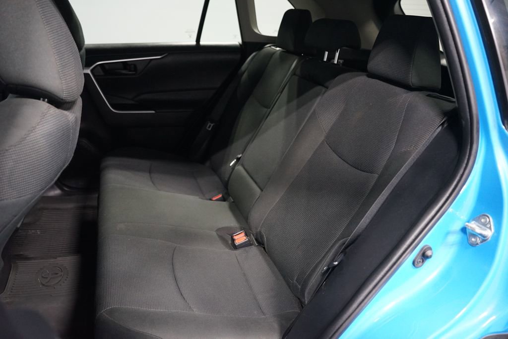 Certified 2021 Toyota RAV4 LE image 26