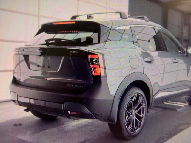Used 2026 Nissan Kicks SR w/ SR Premium Package AWD/4WD image 6