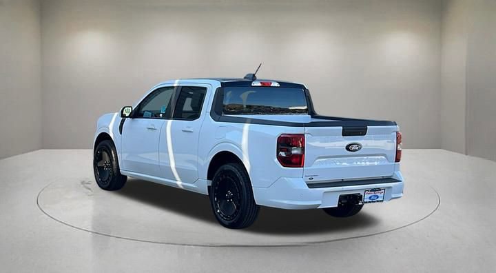 New 2025 Ford Maverick Lobo image 6